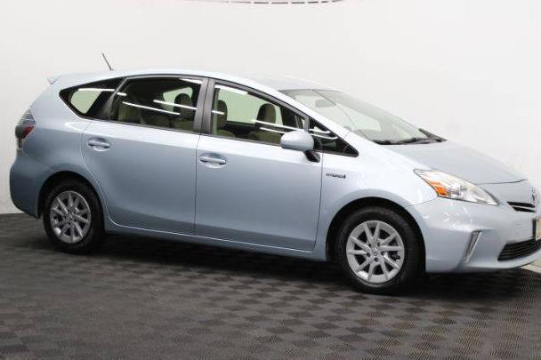 TOYOTA PRIUS V 2013 JTDZN3EU4D3263554 image